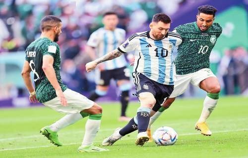 诺兰·莱恩达成生涯第 5000 次三振，成为棒球史上首位也是唯一进入五千次俱乐部的投手