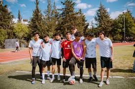 三分狂潮VS铁血防守！库里伦纳德巅峰对决将如何改写西部格局？